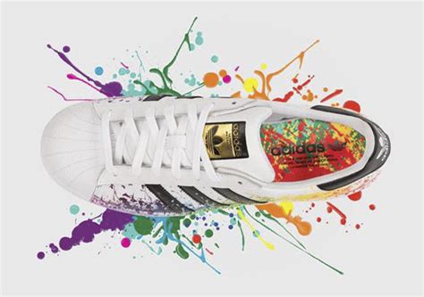 adidas é atacada por defender a comunidade lgbt|Adidas se compromete a proteger os direitos de atletas LGBT.